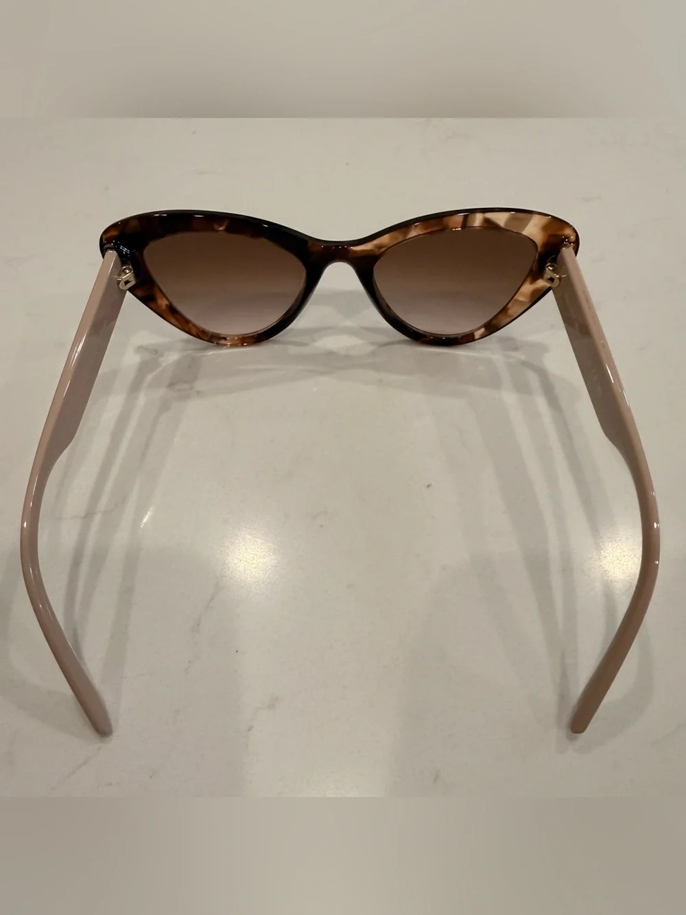 EUC Prada Women's Sunglasses - SPR 13Y Havana